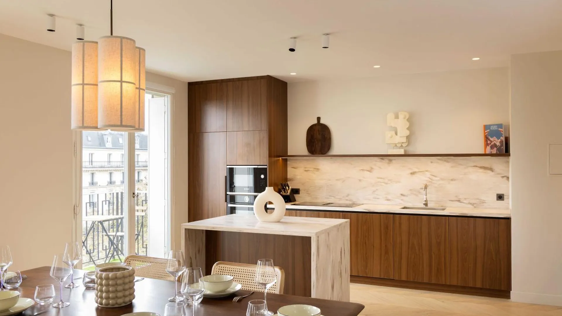 Spacious - 3br-8p - Eiffel Tower アパート パリ