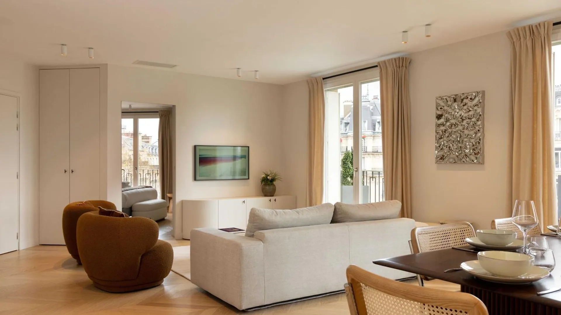 Spacious - 3br-8p - Eiffel Tower *